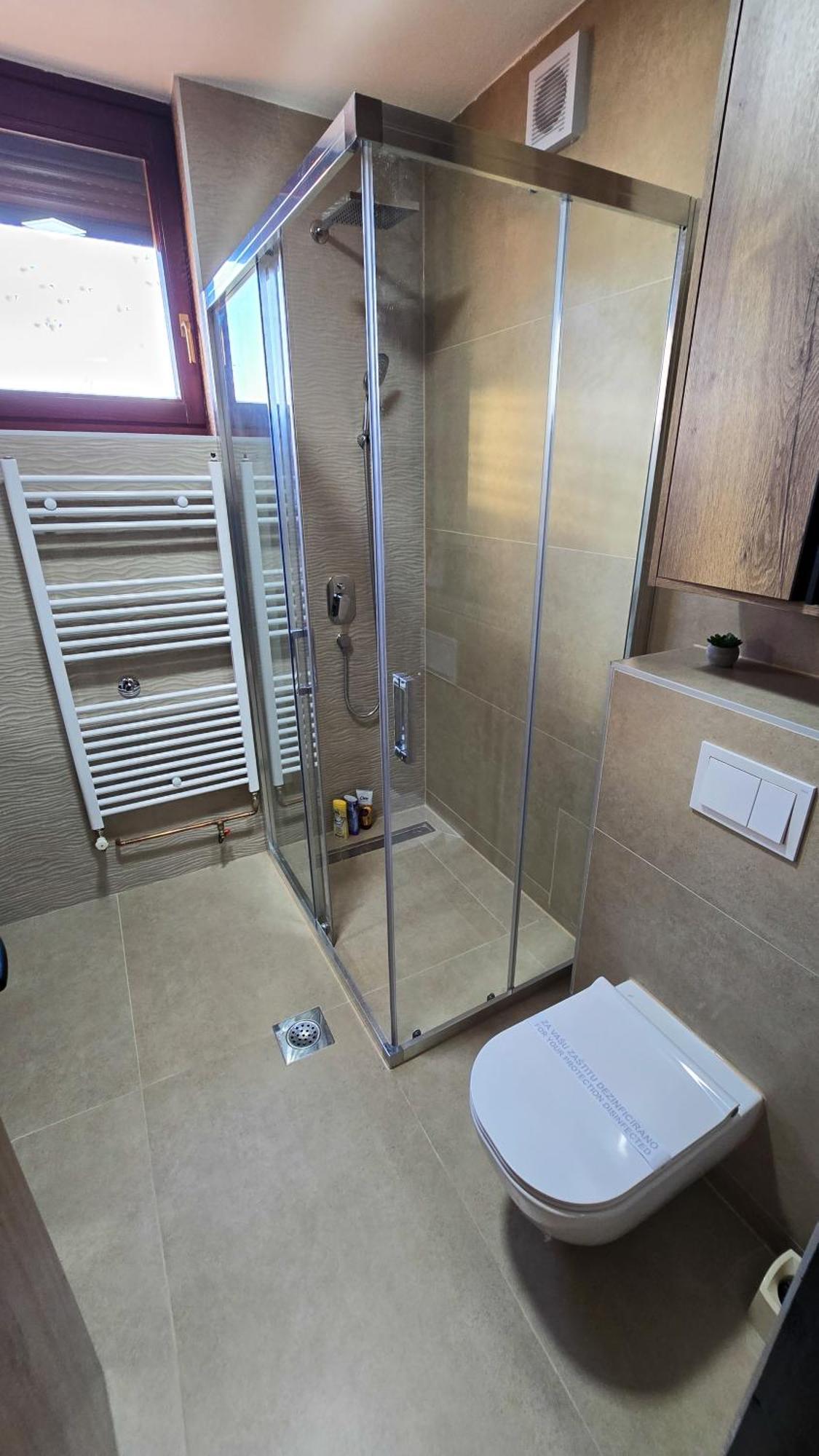 Stan Na Dan Centar Apartment